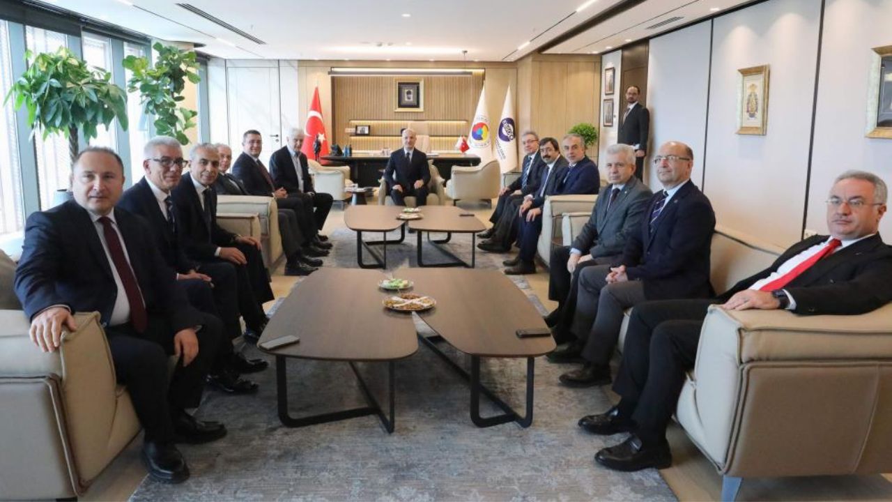 Yök Ile Ebso Arasında Iş Birliği Protokolü1