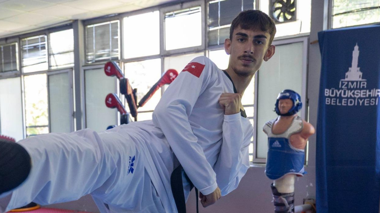 İzmirli Milli Tekvandocu Kaan Yelaldı’nın hedefi olimpiyat altını