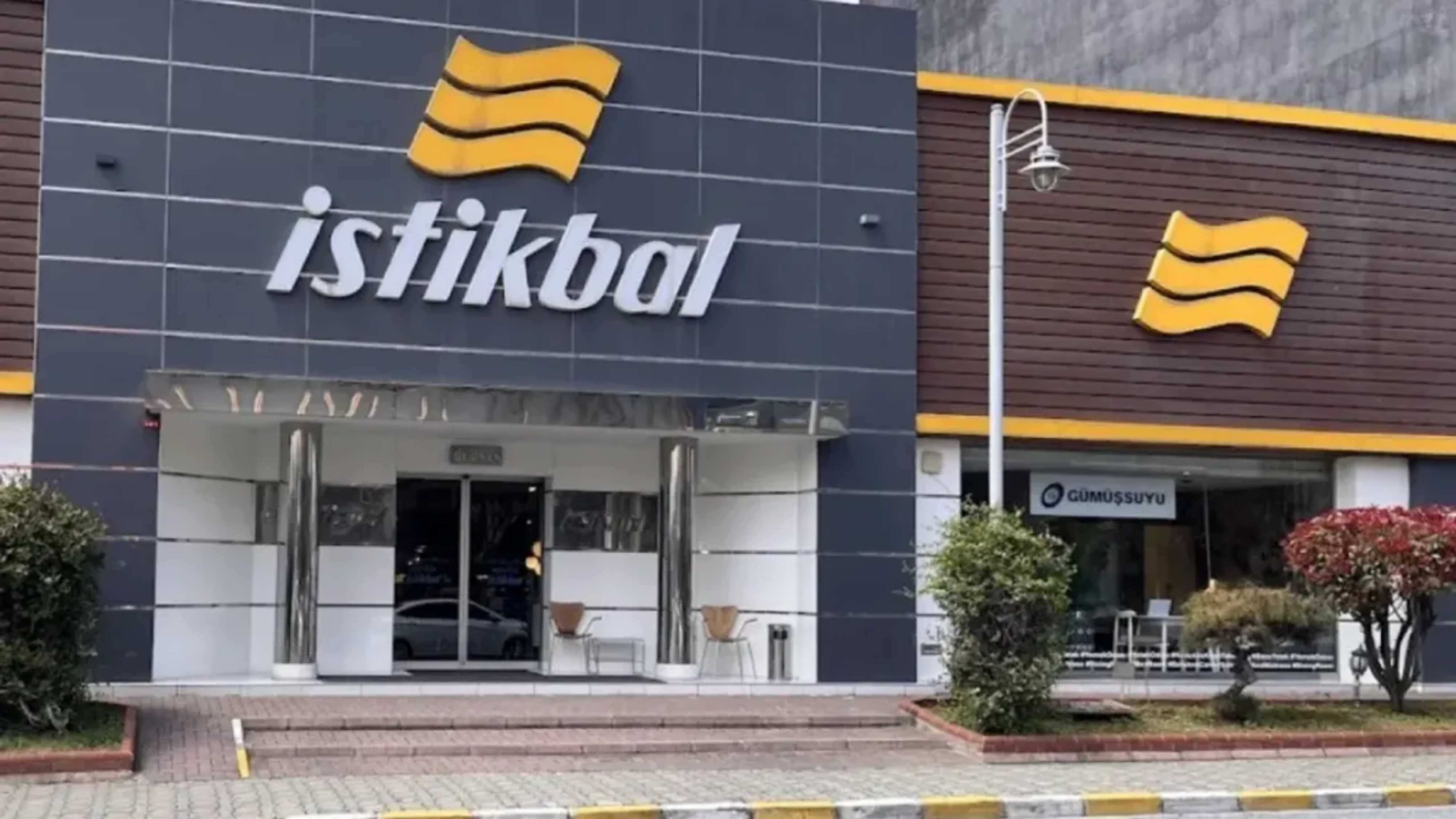 İzmir merkezli dev otomotiv grubu İstikbal'i satın aldı