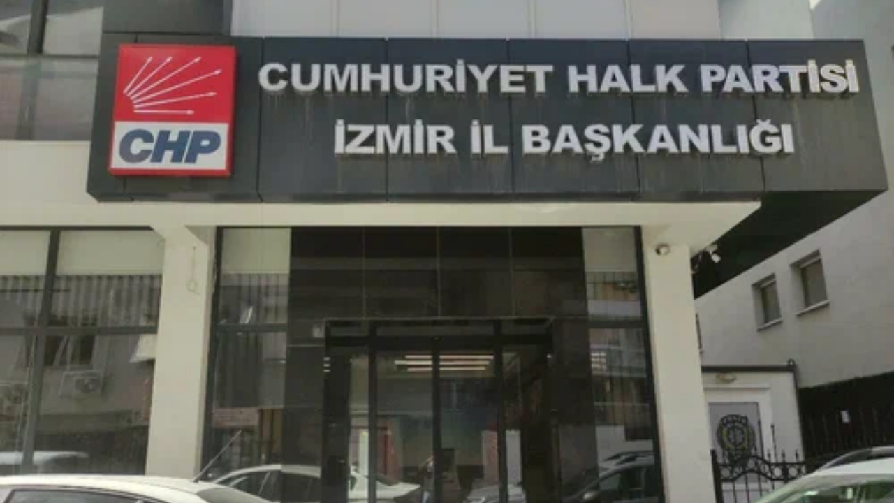 CHP İzmir’de disiplin süreci: İki isim için kesin ihraç talebi