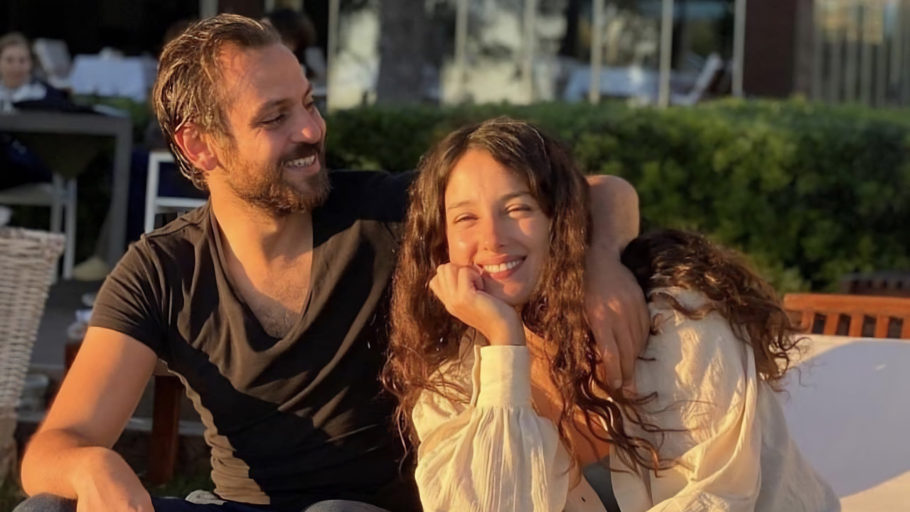 Ünlü çift sessiz sedasız boşandı