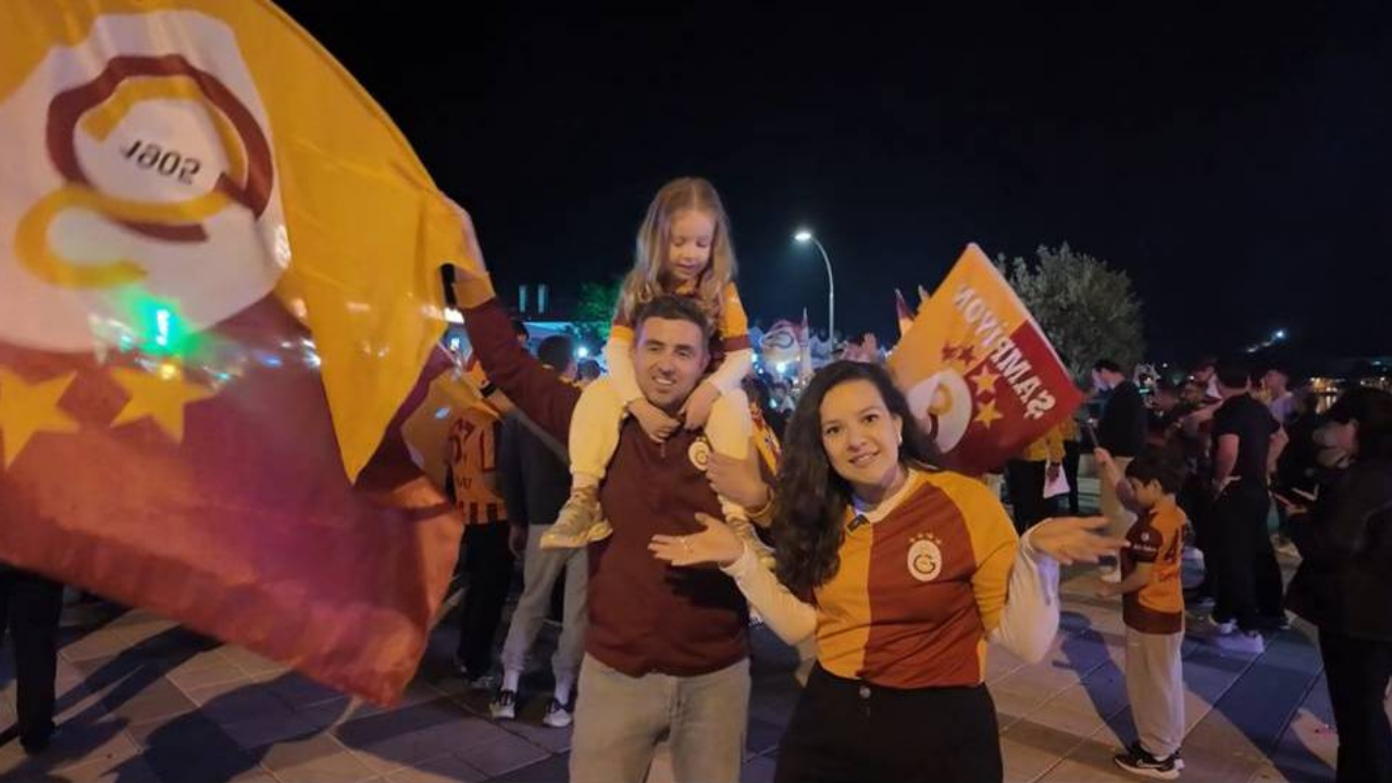 Foça'da Gs Kutlaması1