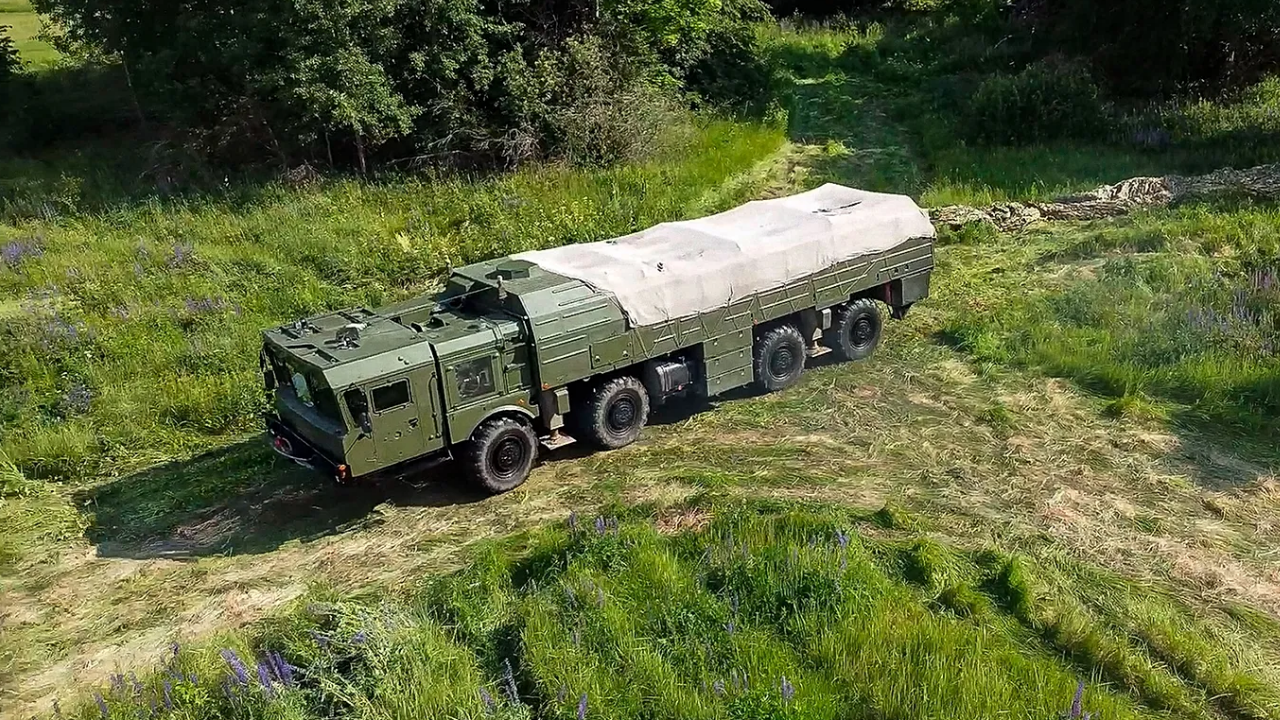 Rusya’dan Belarus’a nükleer sevkiyatı: NATO ile gerilim tırmanıyor