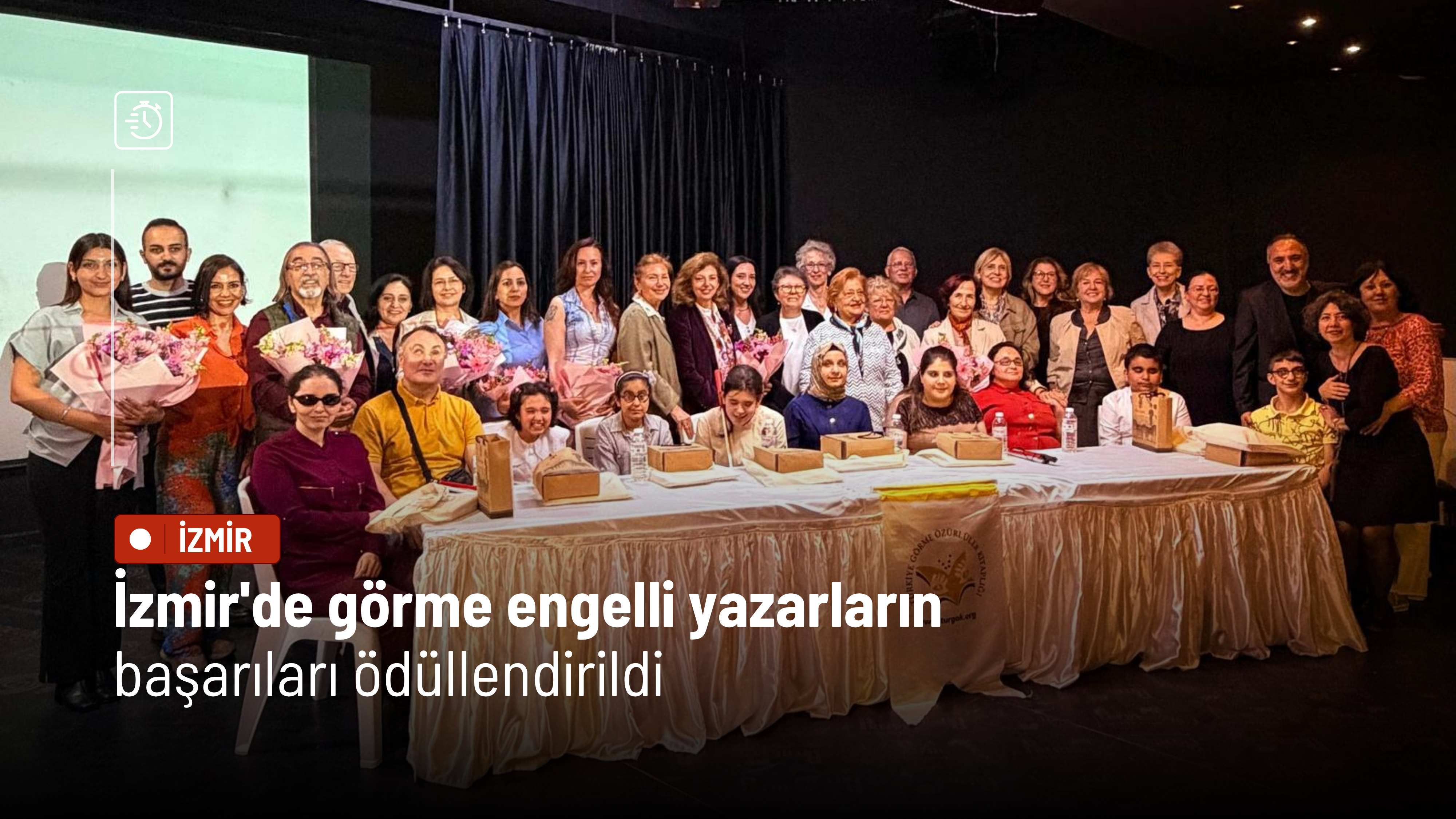 İzmir'de görme engelli yazarların başarıları ödüllendirildi