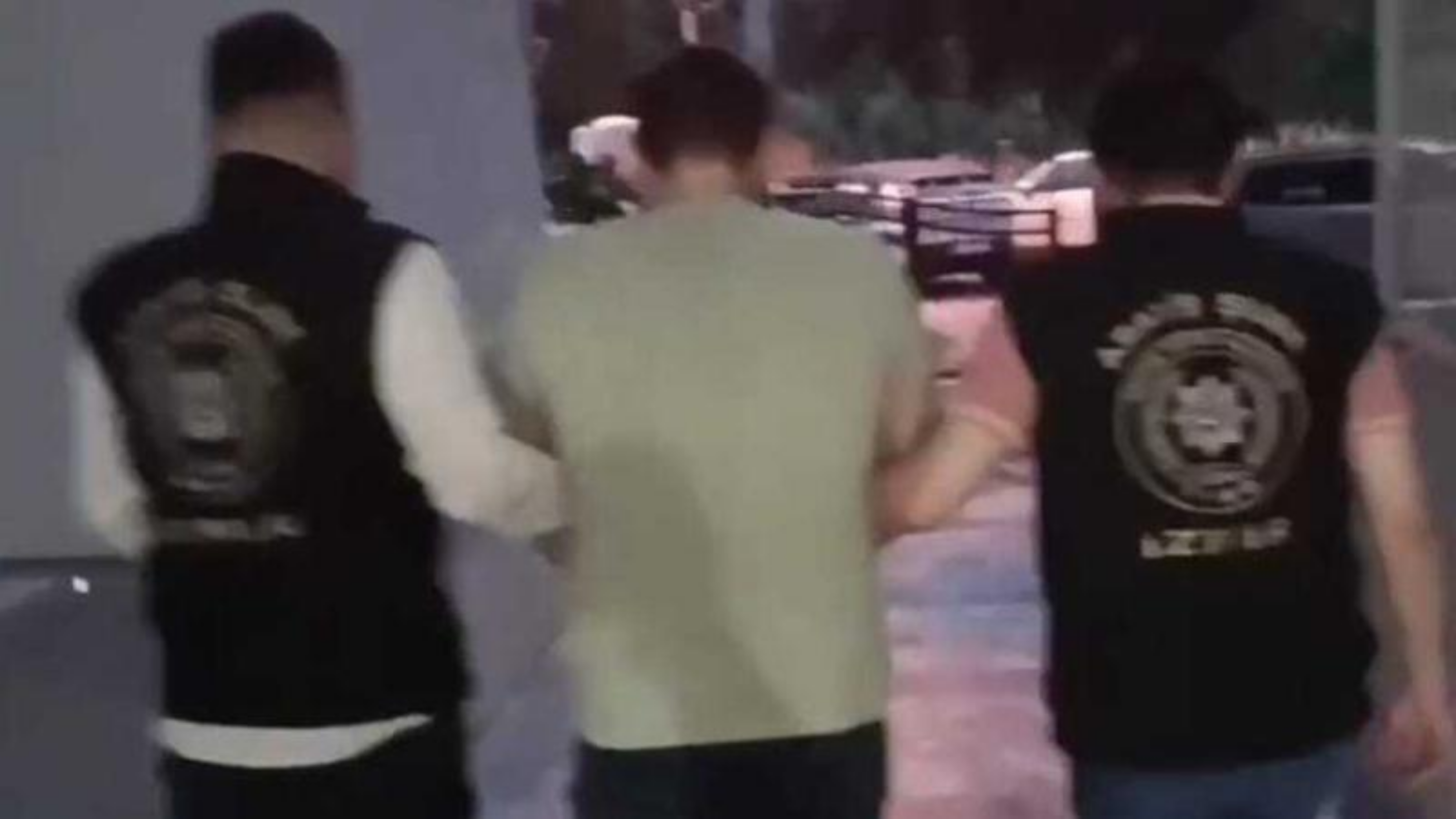 İzmir'de şafak operasyonu: 157 kişi gözaltına alındı