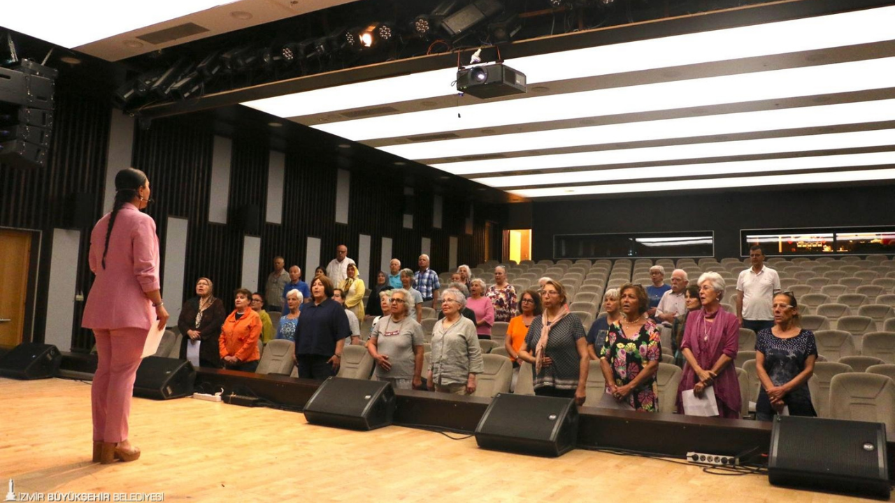 İzmirlilere Çifte Hizmet