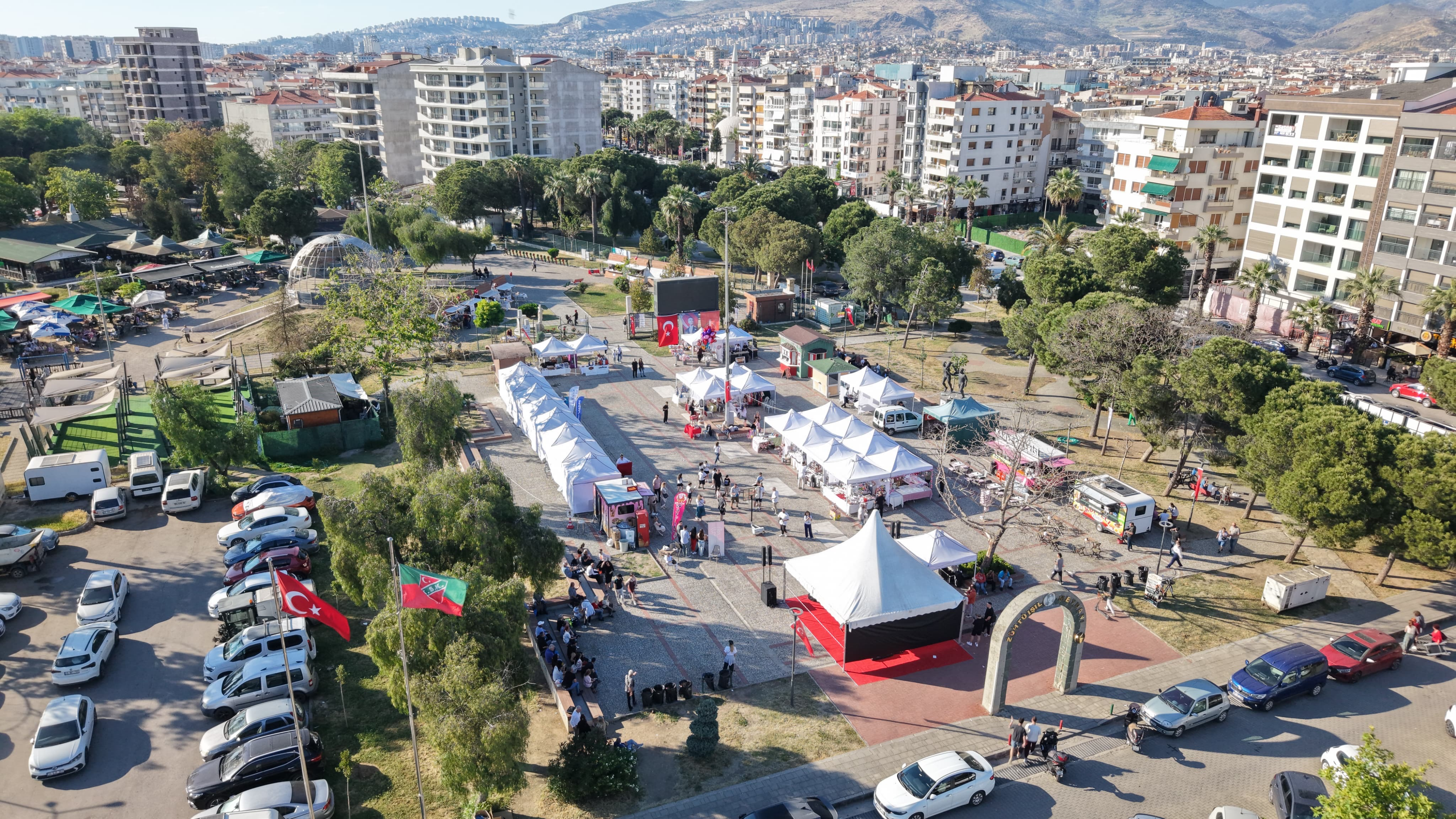 Karşıyaka’da 19 Mayıs coşkusu festivalle büyüyor
