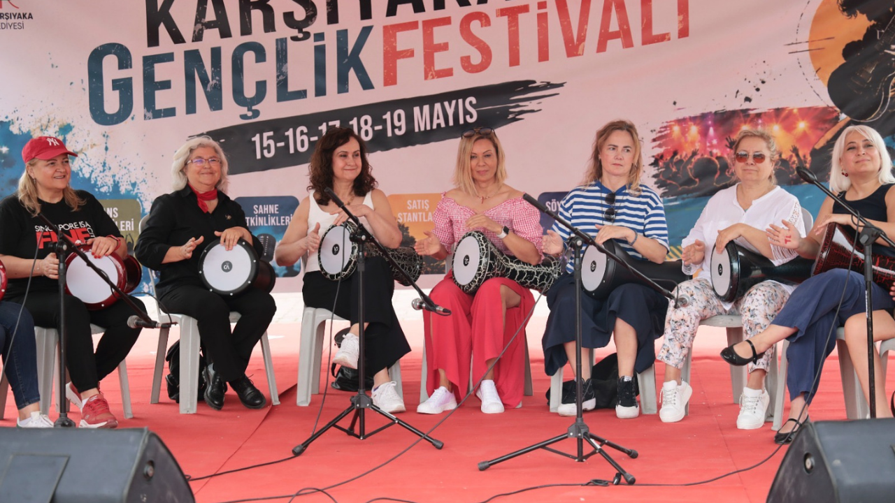Karşıyaka 19 Mayıs'ı festival coşkusuyla kutladı