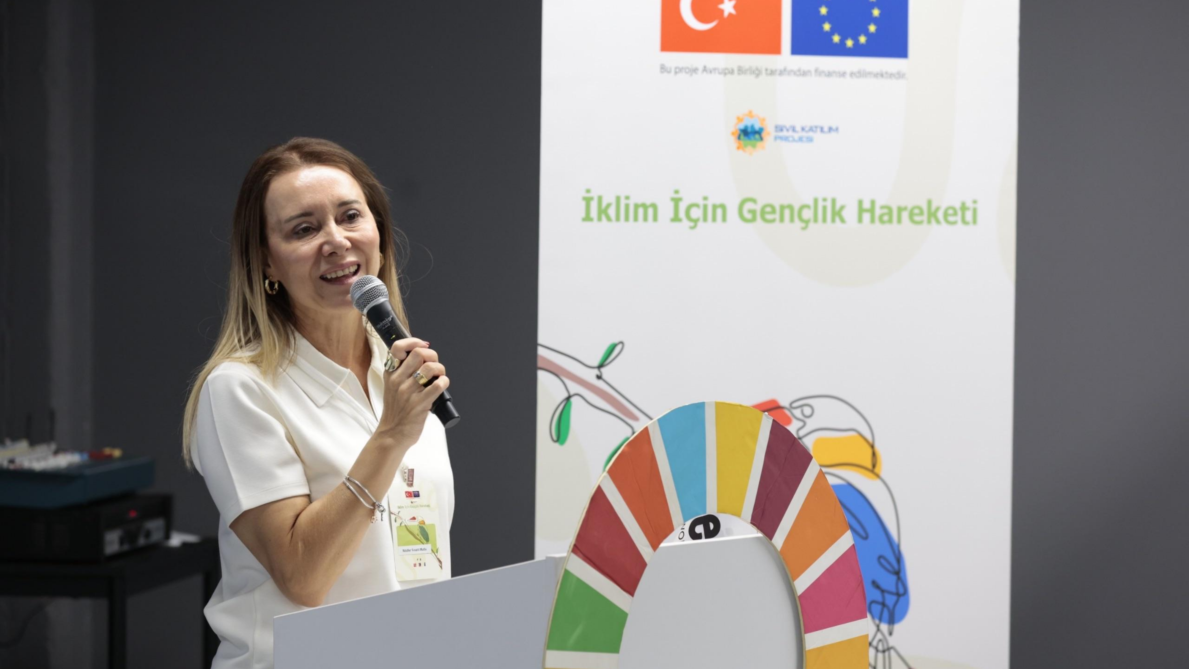Konak'a gençler için 50 bin dolarlık iklim hibesi