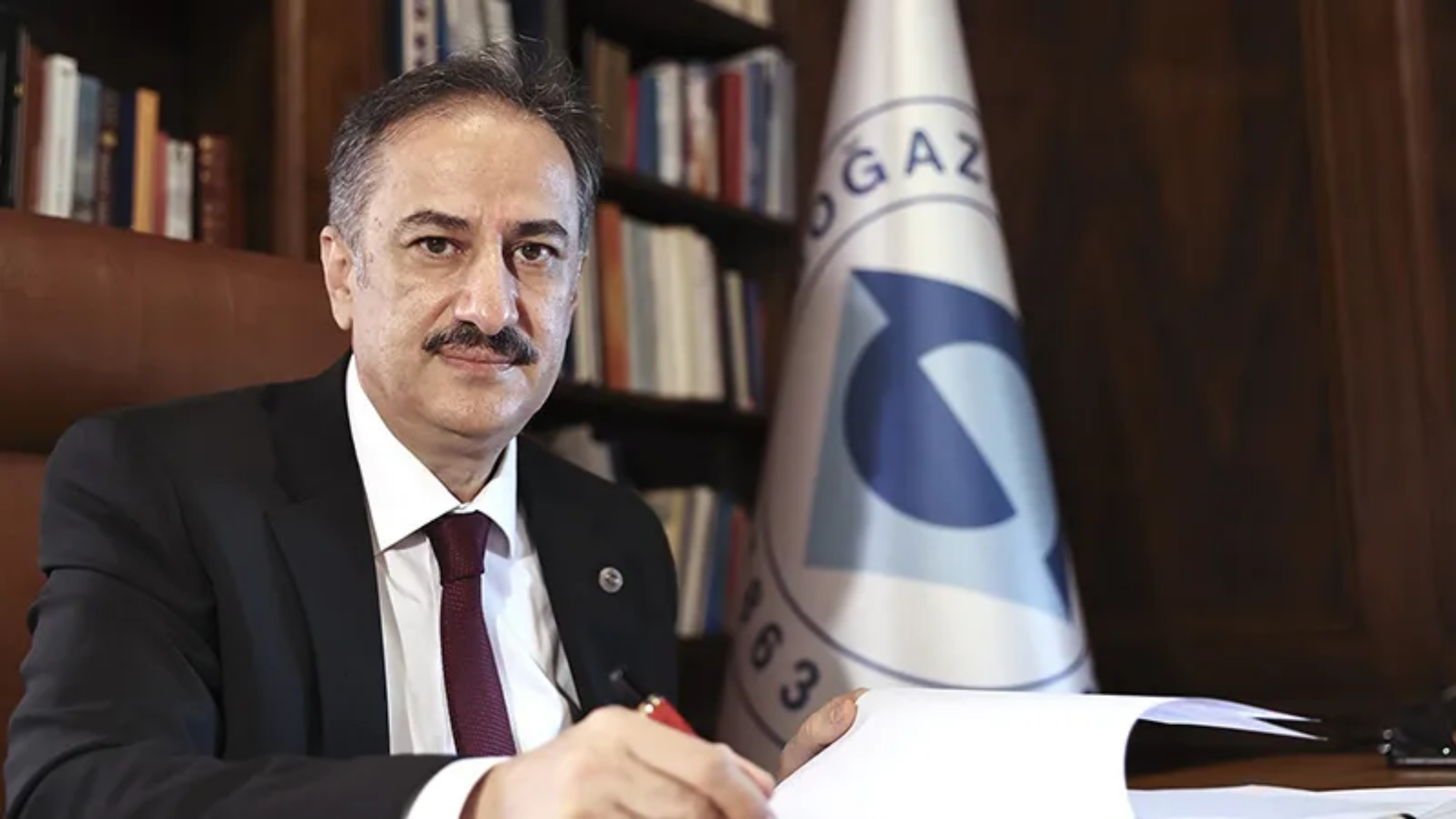 Boğaziçi Rektörü Naci İnci görevinden istifa etti, paylaşımlarını sildi