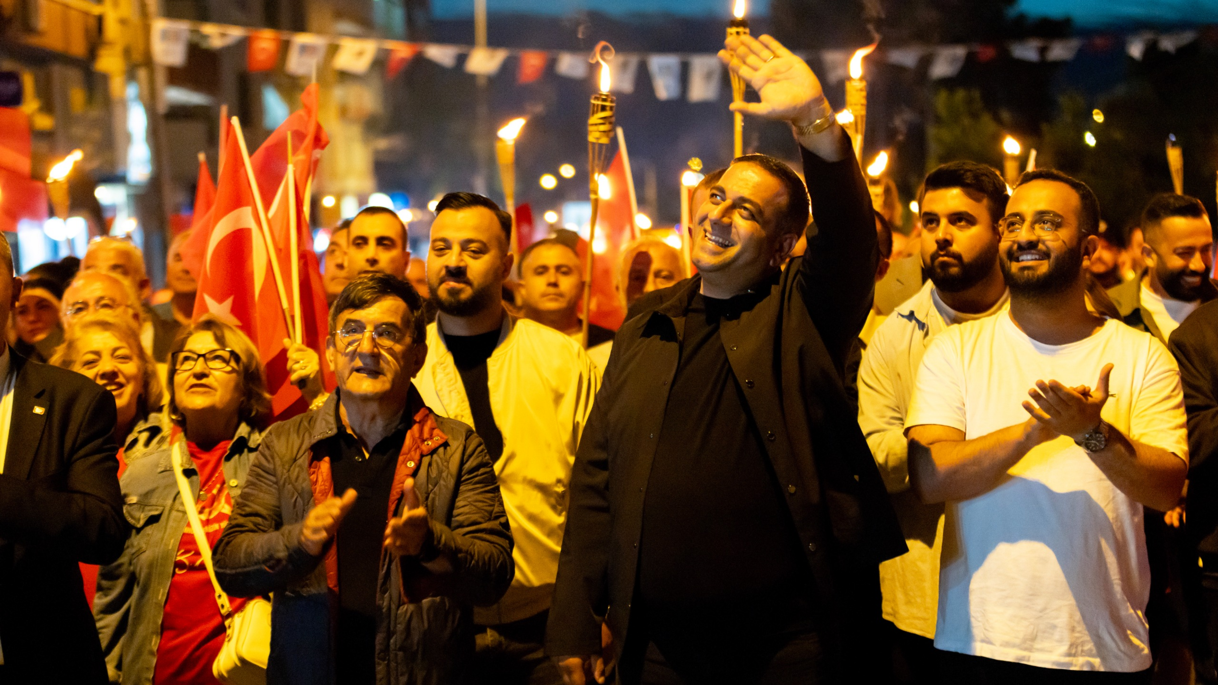 Narlıdere, 19 Mayıs ruhuyla tek yürek oldu