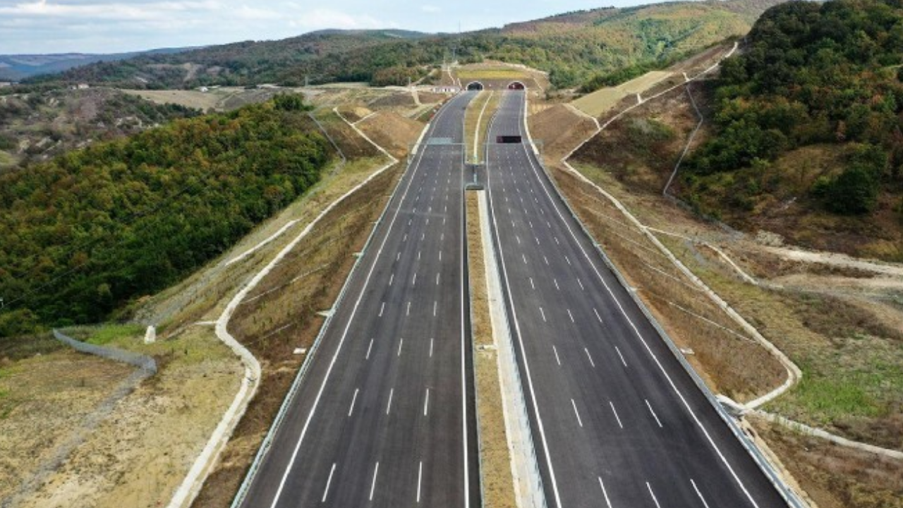 Kurban Bayramı boyunca köprü, otoyol ve toplu ulaşım ücretsiz olacak