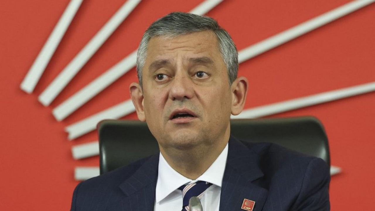 Özgür Özel: Öyle bir dönemdeyiz ki herkesin evladı kendisinden daha fakir