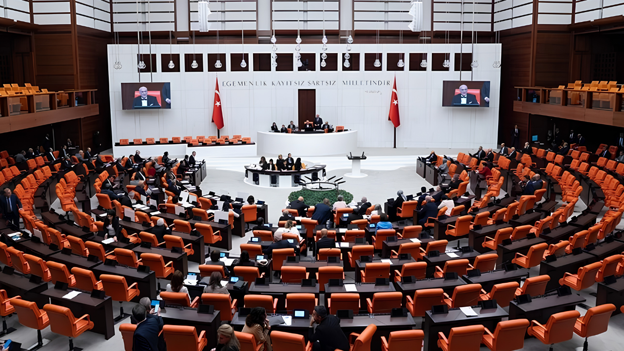 TBMM’nin yeni aidat düzenlemesi ne getiriyor?