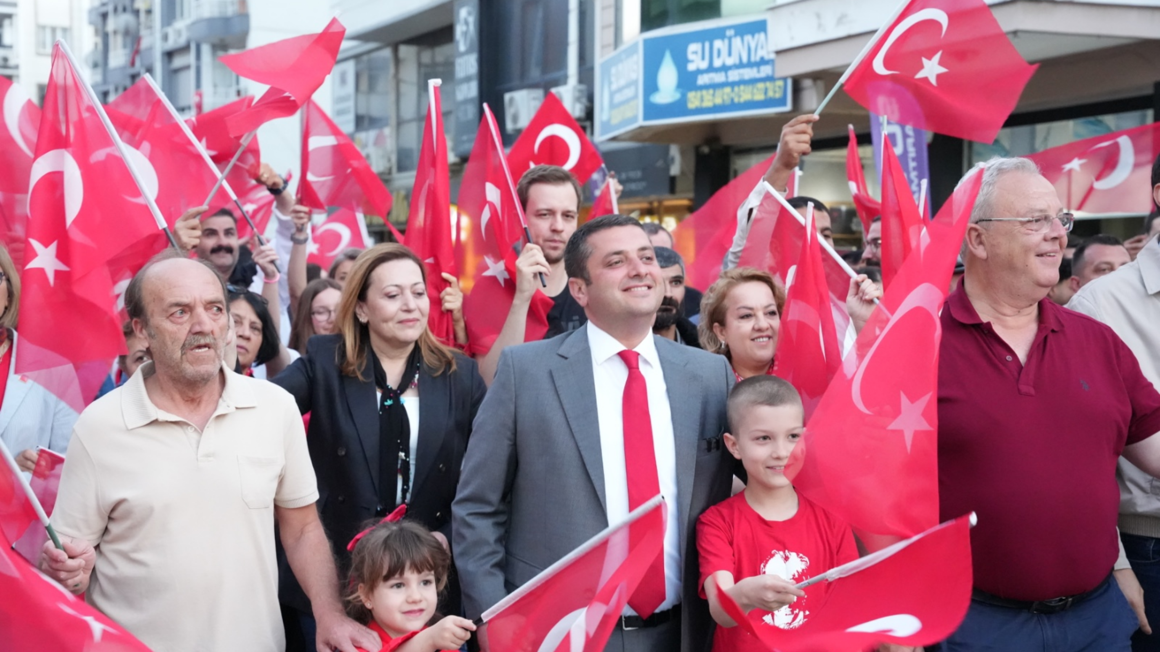 Gençlik Bayramı Torbalı’da coşkuyla kutlandı