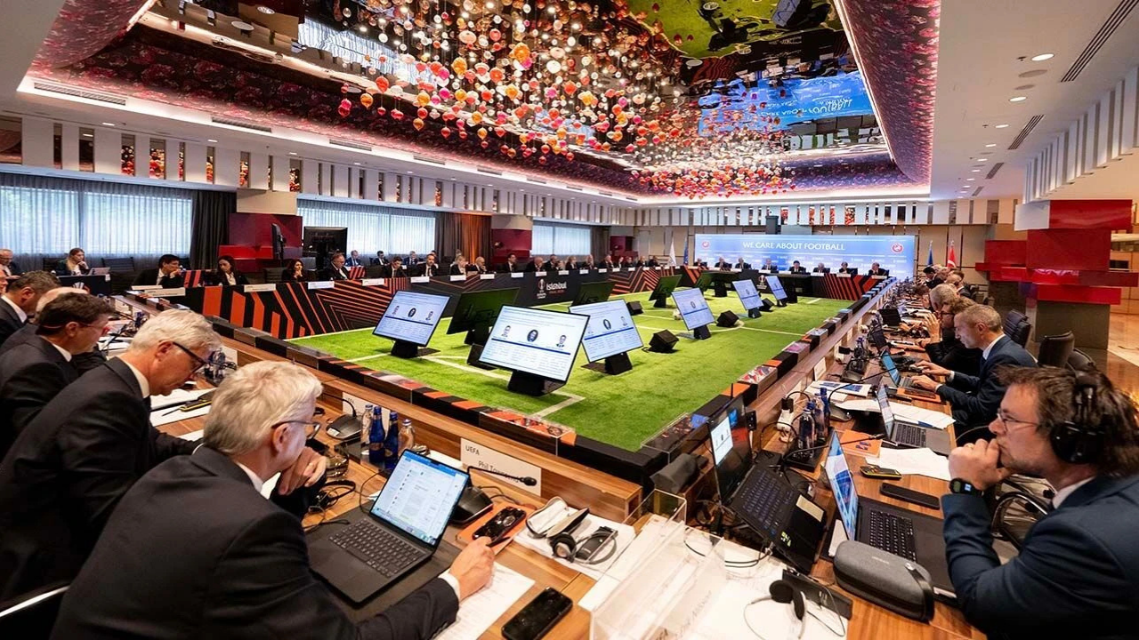 UEFA’dan milli takım turnuvalarında köklü format değişikliği