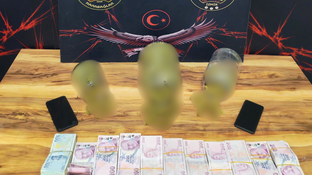 Karabağlar’da nefes kesen operasyon: Firari şahıs 2 kilo yasaklı madde ile yakalandı