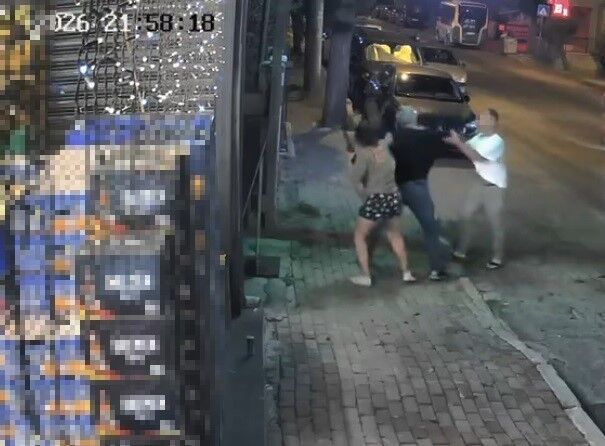 Bornova'da zabıta denetimi sonrası silahlı gerginlik: Soruşturma başlatıldı
