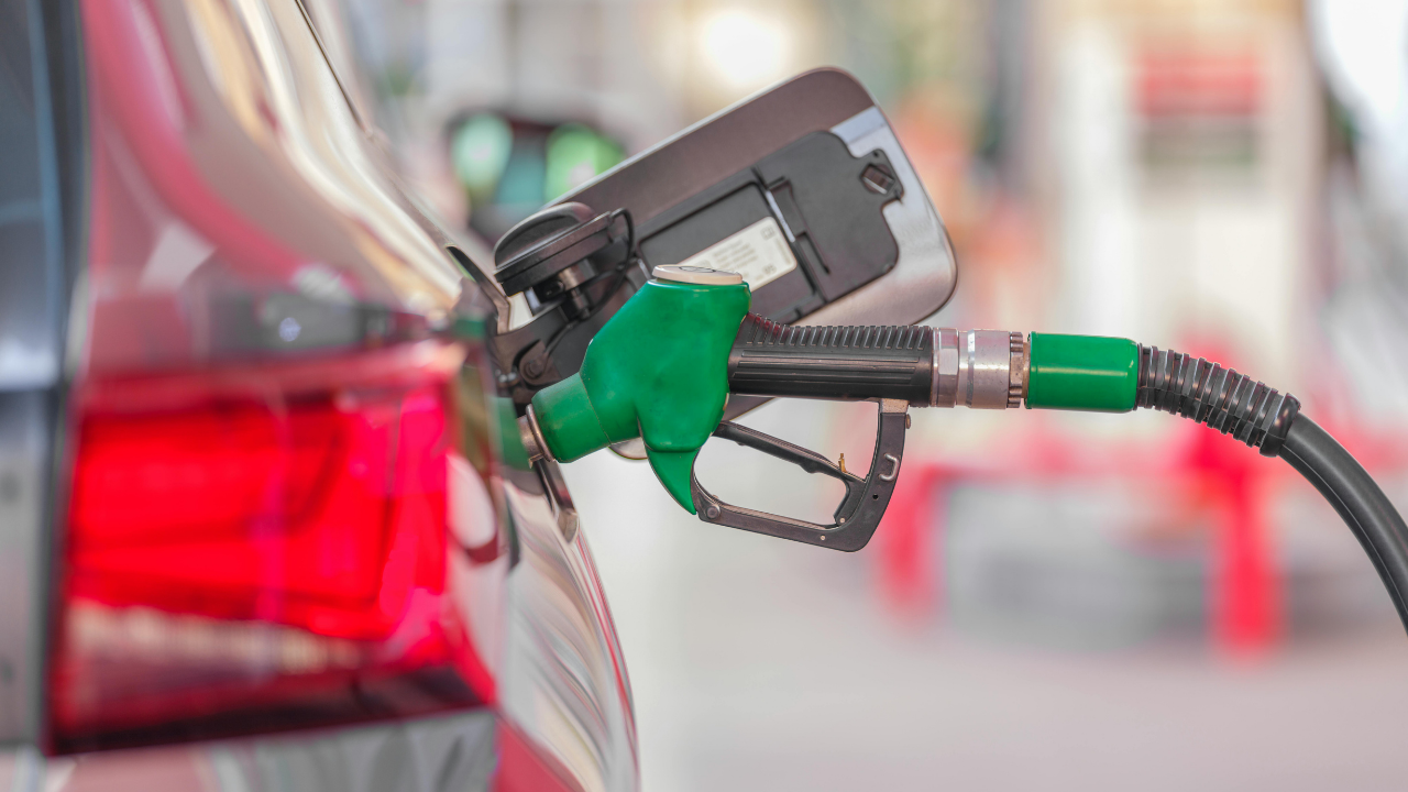Motorine indirim geliyor: Pompaya yansıyacak rakam belli oldu