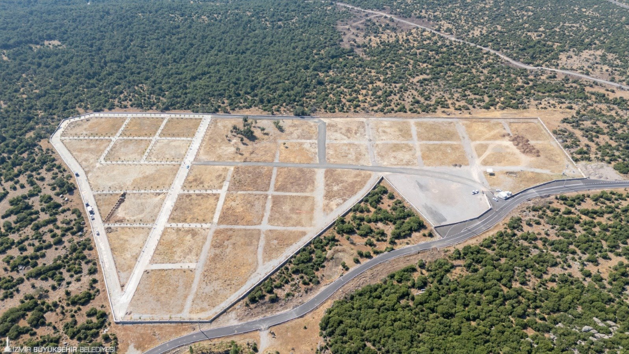 Bornova Kayadibi Kent Mezarlığı hizmete açıldı