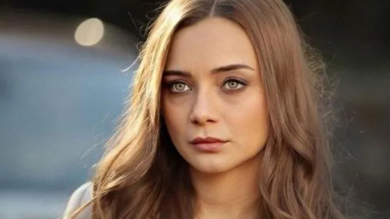 Damla Sönmez1