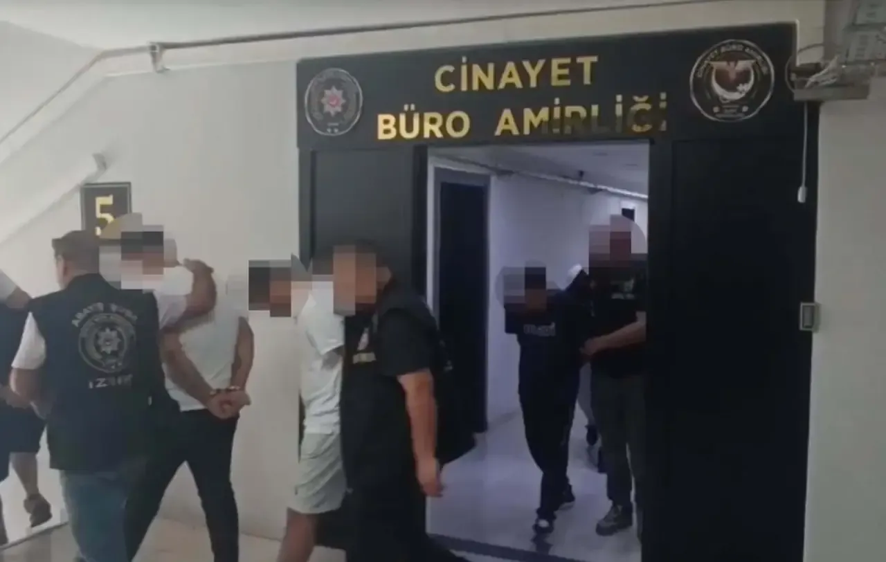 Karabağlar’da silahlı çatışma can aldı: 15 yaşındaki Ayaz hayatını kaybetti