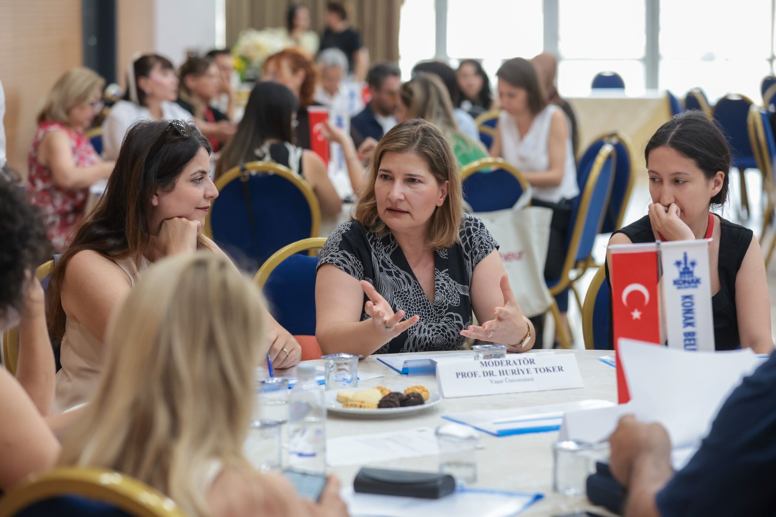 Konak’ın Yerel Eşitlik Eylem Planı Ortak Akılla Şekilleniyor (4)