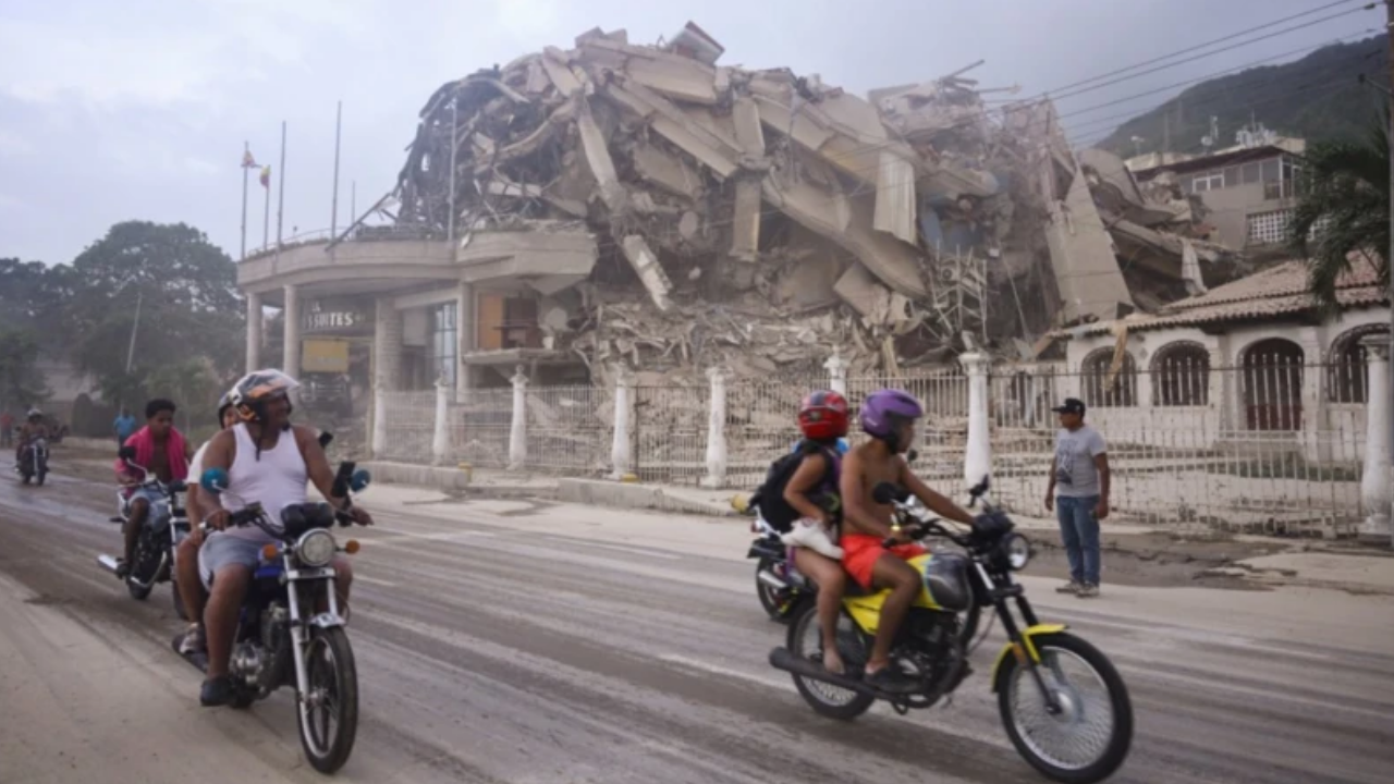 Venezuela’da peş peşe iki büyük deprem: Can kaybı 589’a yükseldi