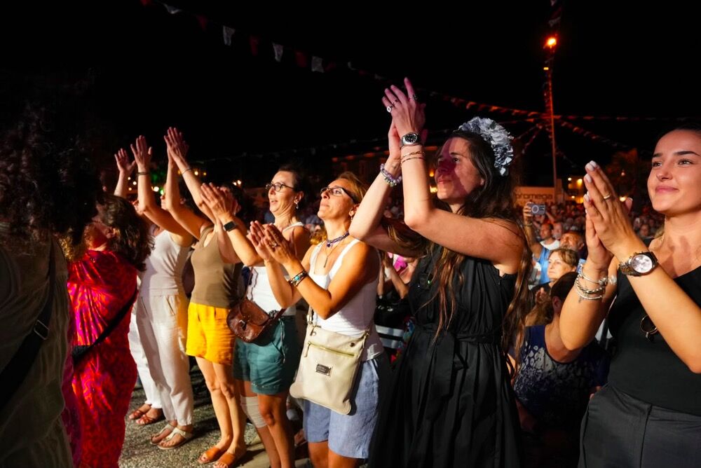 Atatürk'ün Çeşme'ye Gelişinin 100. Yılı Etkinlikleri Yoğun Katılımla Tamamlandıphoto 2026 07 05 01 04 52