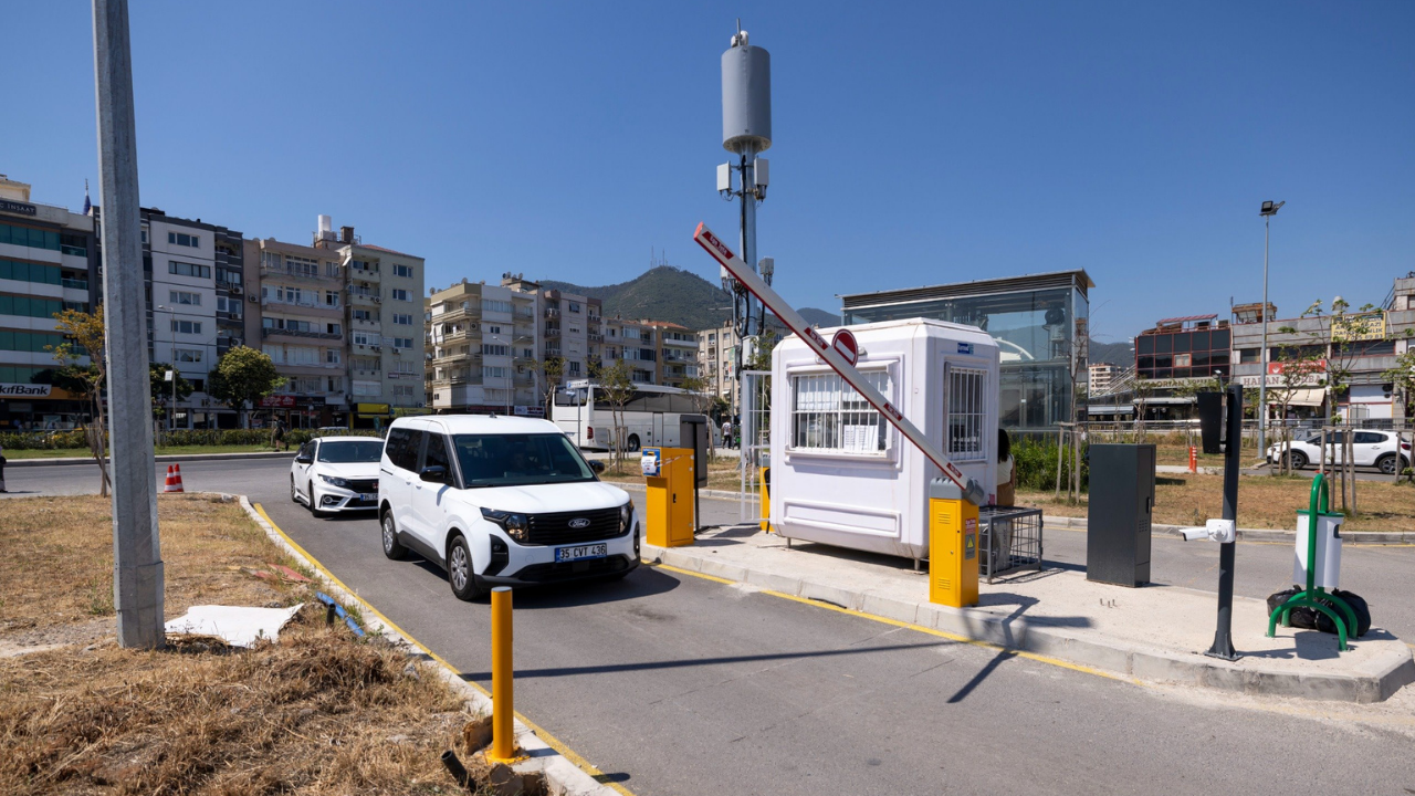 İzmir Büyükşehir’den Balçova’ya Metro Bağlantılı Otopark2