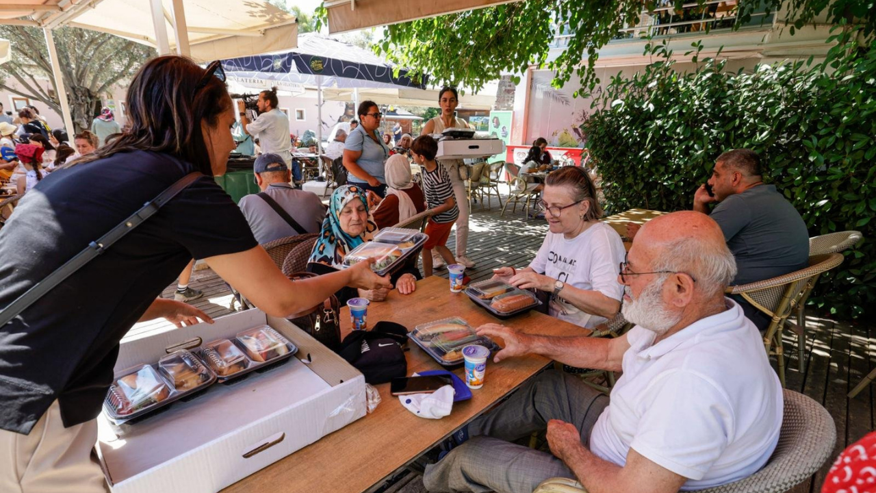 İzmir'de Üç Nesil Sasalı Doğal Yaşam Parkı'nda Buluştu2