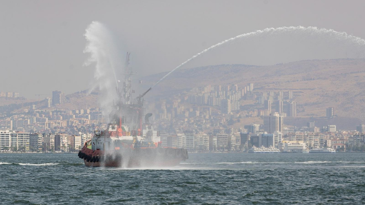 Kabotaj Bayramı’nda İzmir Büyükşehir Belediyesi’ne Gurur1