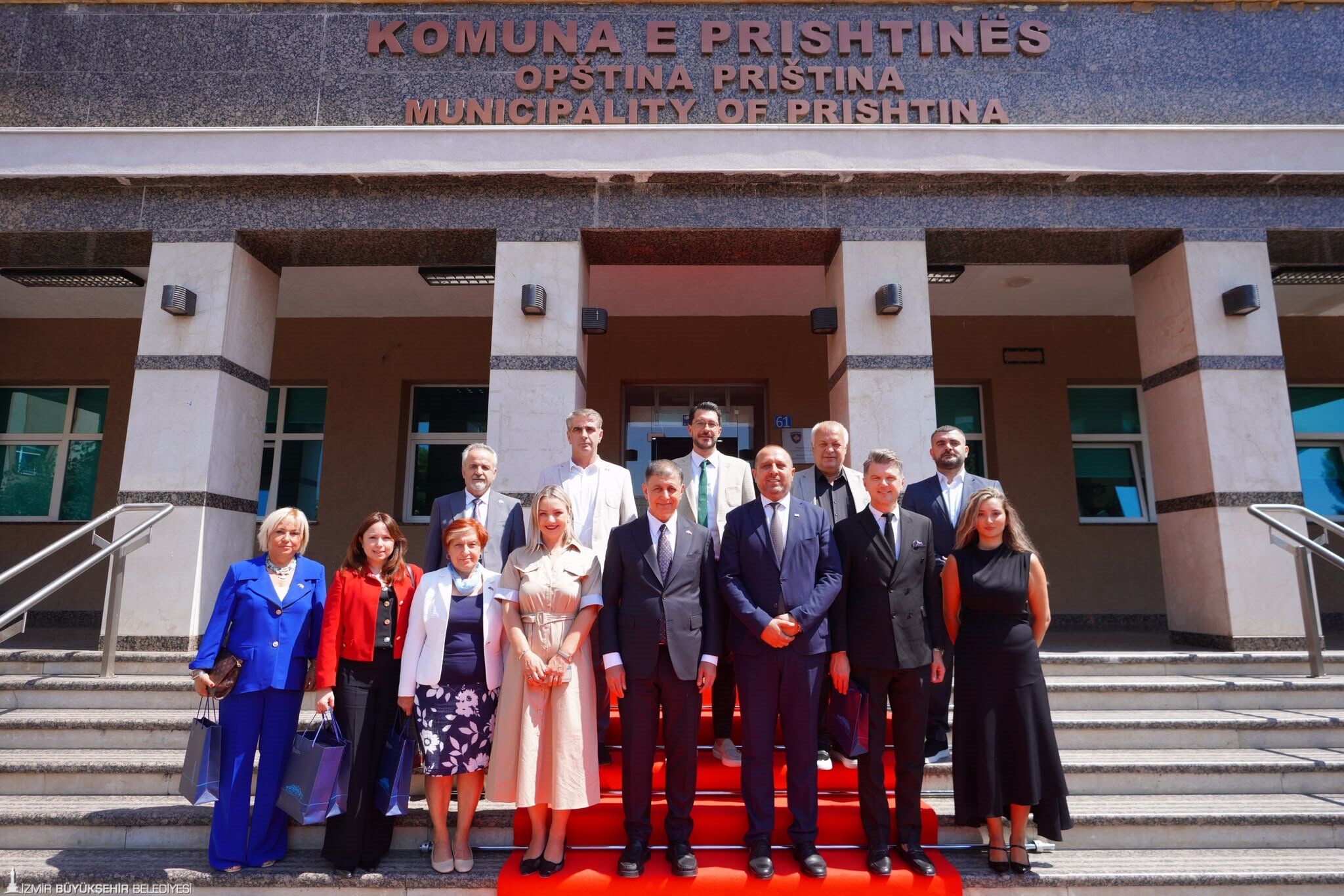 Başkan Tugay’dan Kosova’da “İzmir” Diplomasisi3
