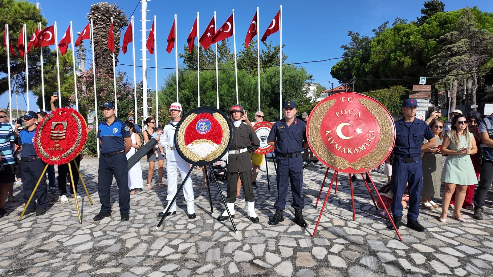 Foça’da 30 Ağustos coşkusu: Büyük Zafer’in 104’üncü yılı törenlerle kutlandı