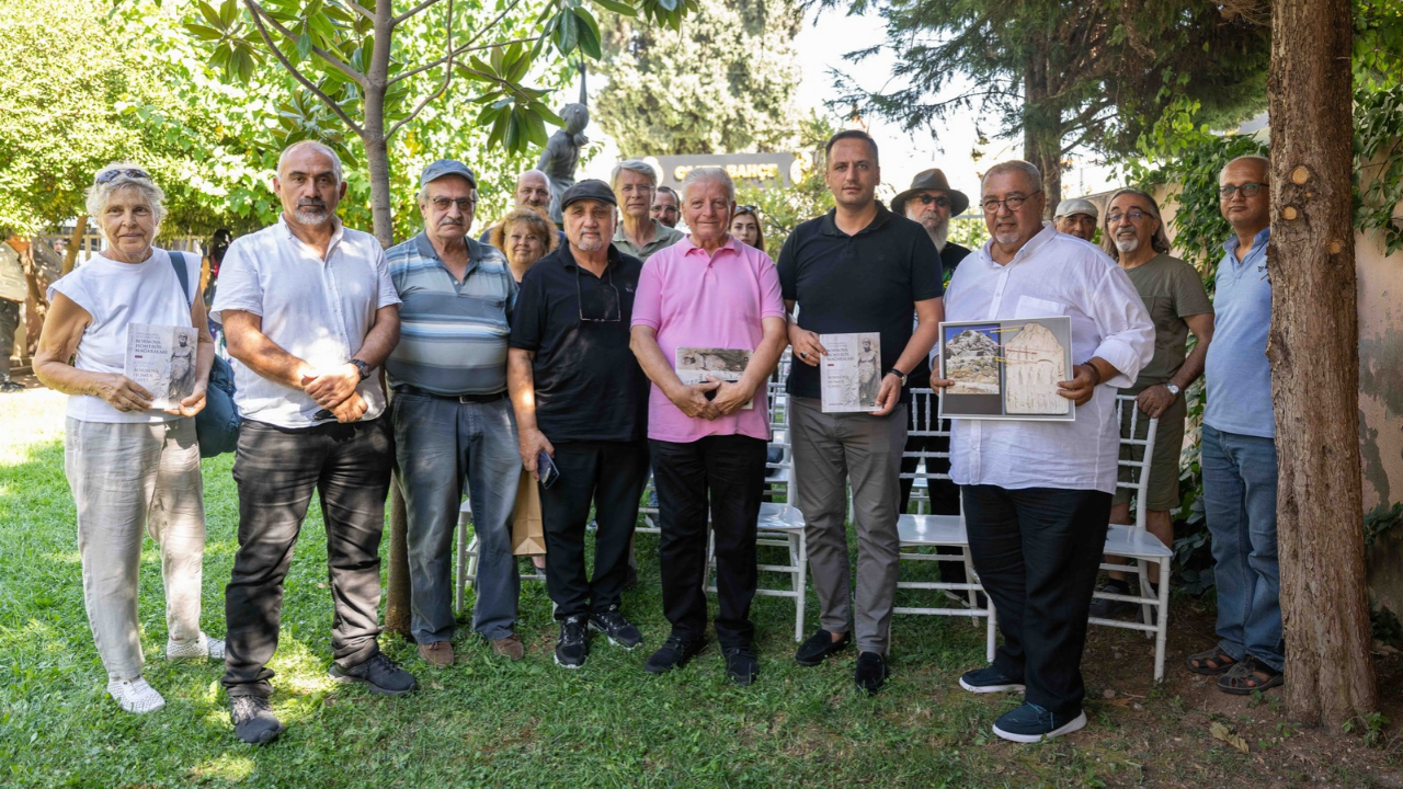 Homeros’un Izini Sürdü, Bornova’nın Tarihini Kitaba Taşıdı4