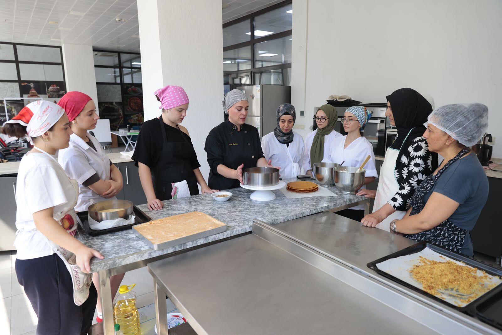 Konaklı Kadınlar Temel Pastacılık Eğitimi’yle Üretim Ve Istihdama Katılıyor (5)