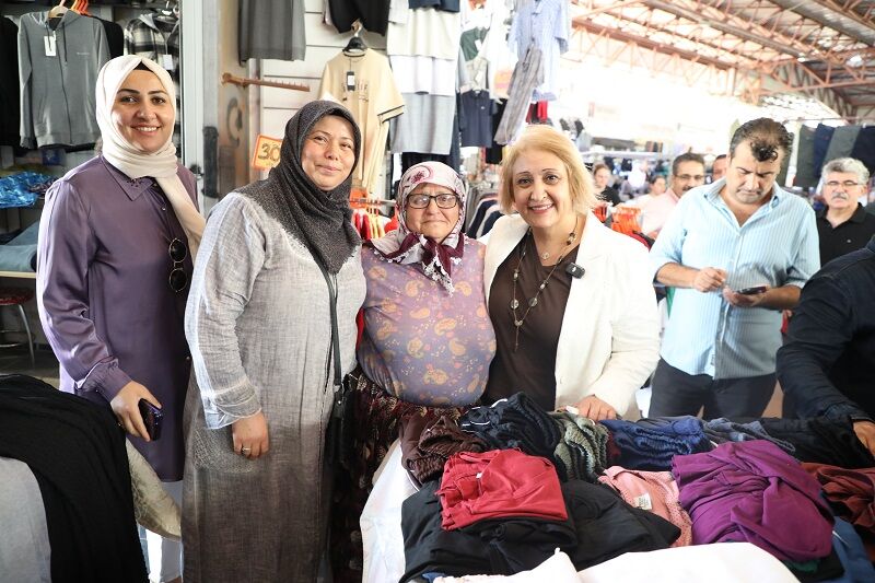 Menderes’te Asuman Şen Sahaya Indi