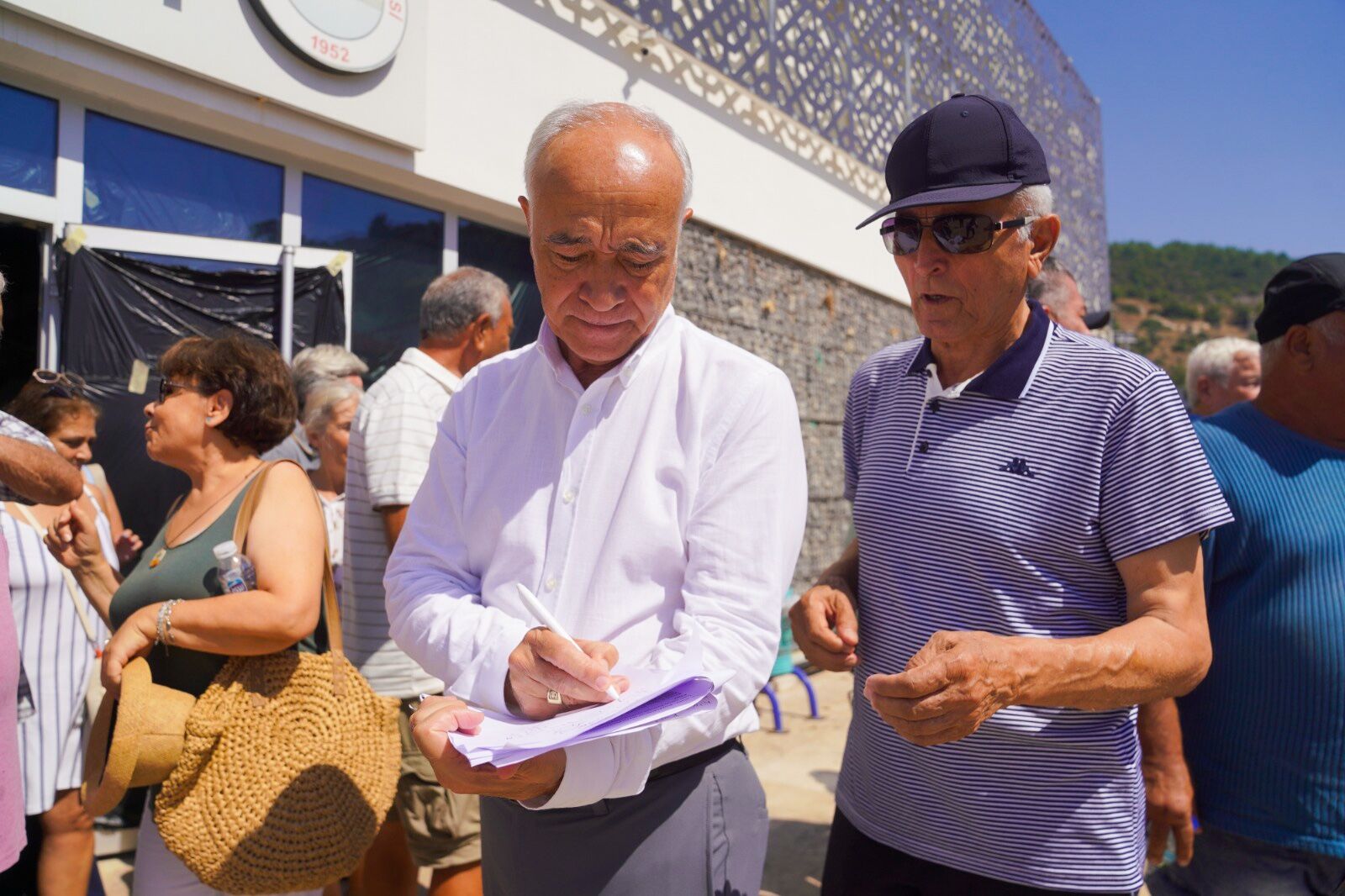 Teos Marina Için Taş Ocağı Tartışması1