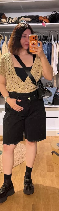 Yasemin Sakallıoğlu-1