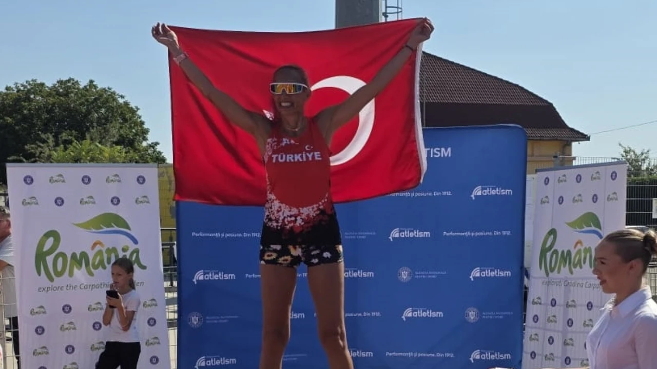 İzmir’in master atletleri Balkanları salladı: 14 atlet 42 madalya kazandı!