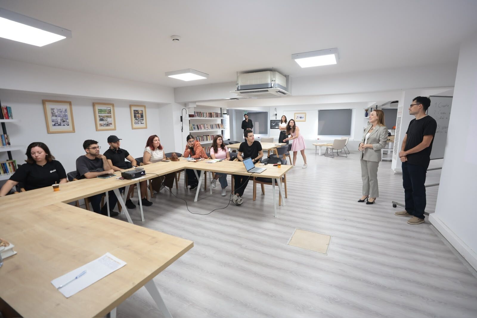 Başkan Mutlu, Gençlerle Yapay Zeka Atölyesinde Buluştu (6)