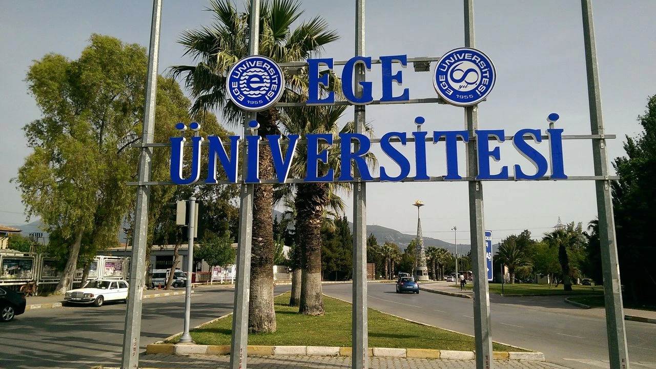Ege Üniversitesi’nde 59 işletme ruhsatsız çıktı