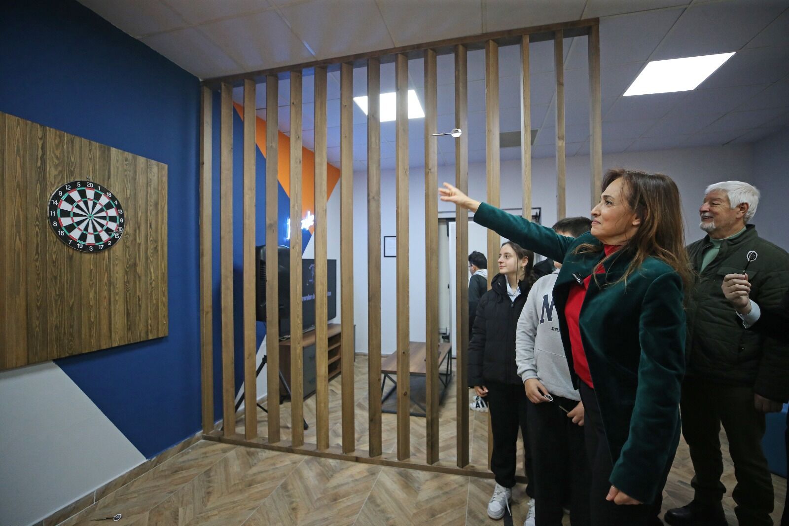 Genç Yaka1