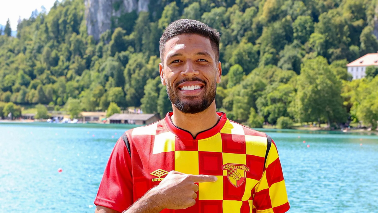 Göztepe’de Rhaldney formayı kaptı