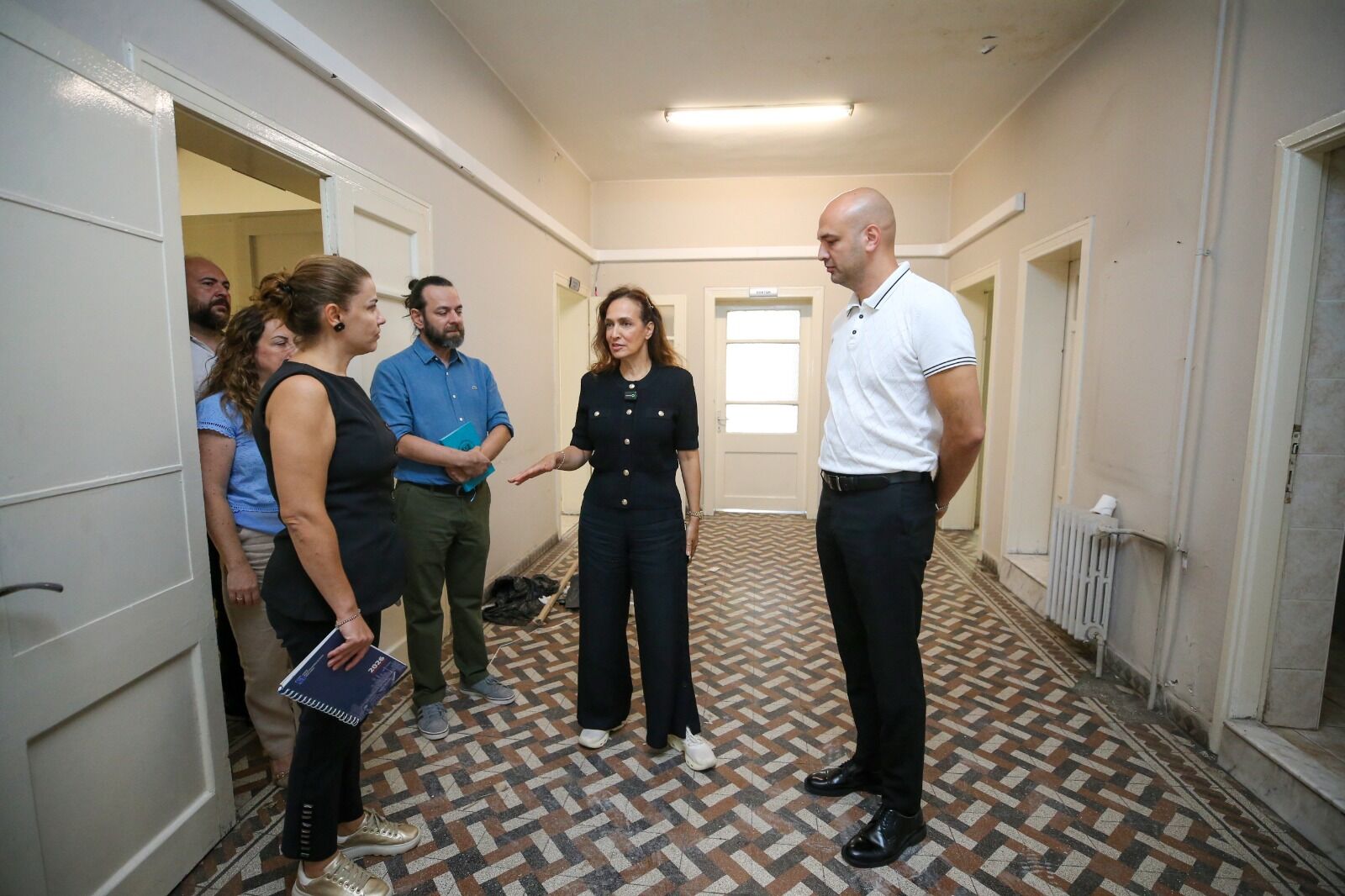 Karşıyaka'nın Tarihi Sağlık Merkezinde Restorasyon Başladı1