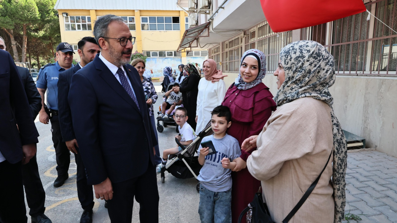 Kasapoğlu’ndan İzmir’de özel eğitim vurgusu
