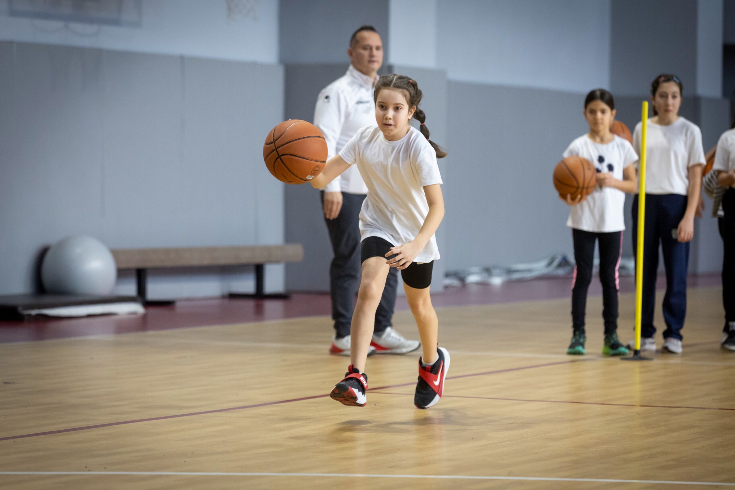 Konak Belediyesi’nin Kış Spor Okullarında Kayıt Heyecanı Devam Ediyor (8)