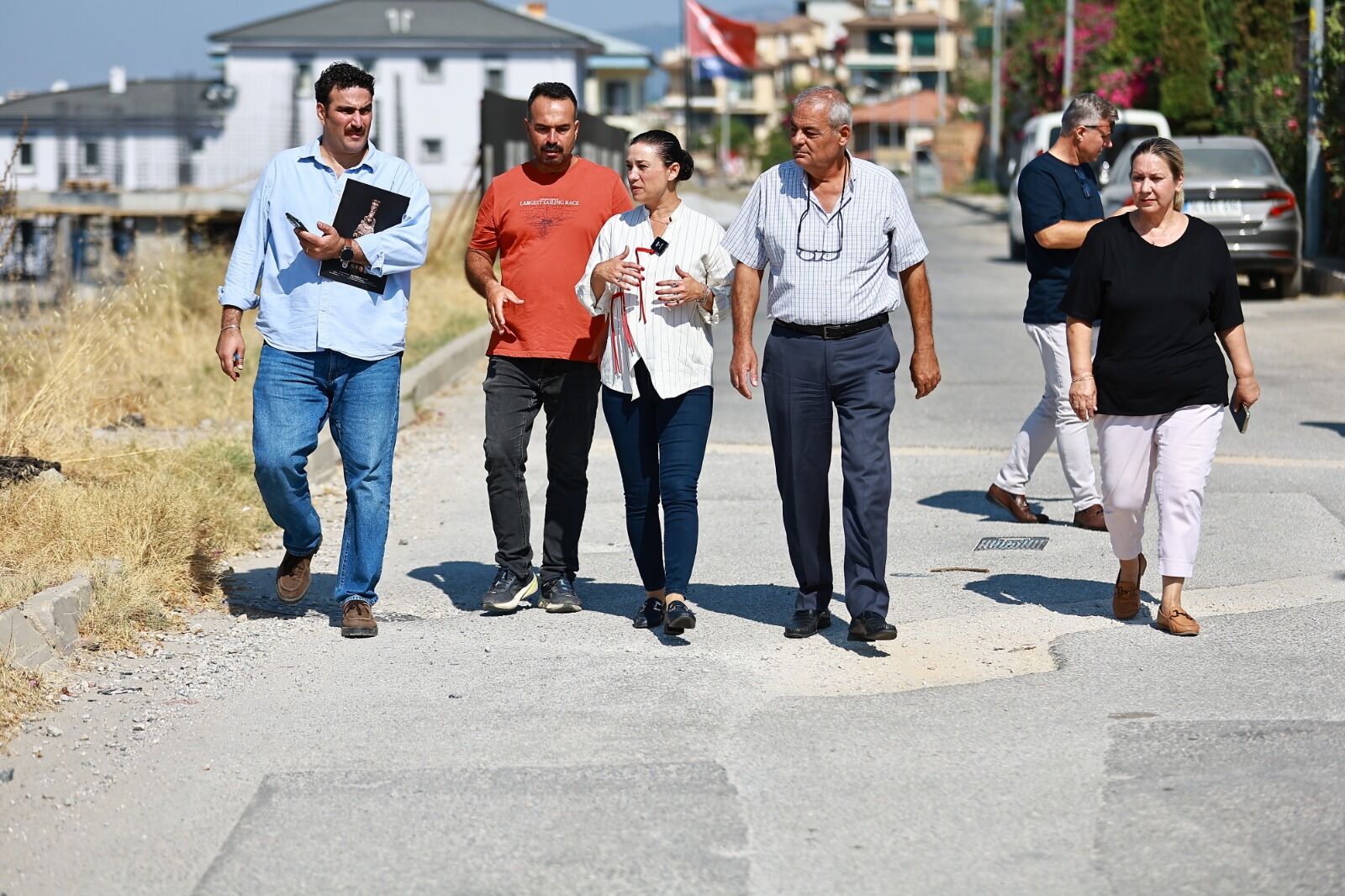 Mahalle Buluşmalarinin Yeni̇ Duraği; 14 Mayis Mahallesi̇ (1)