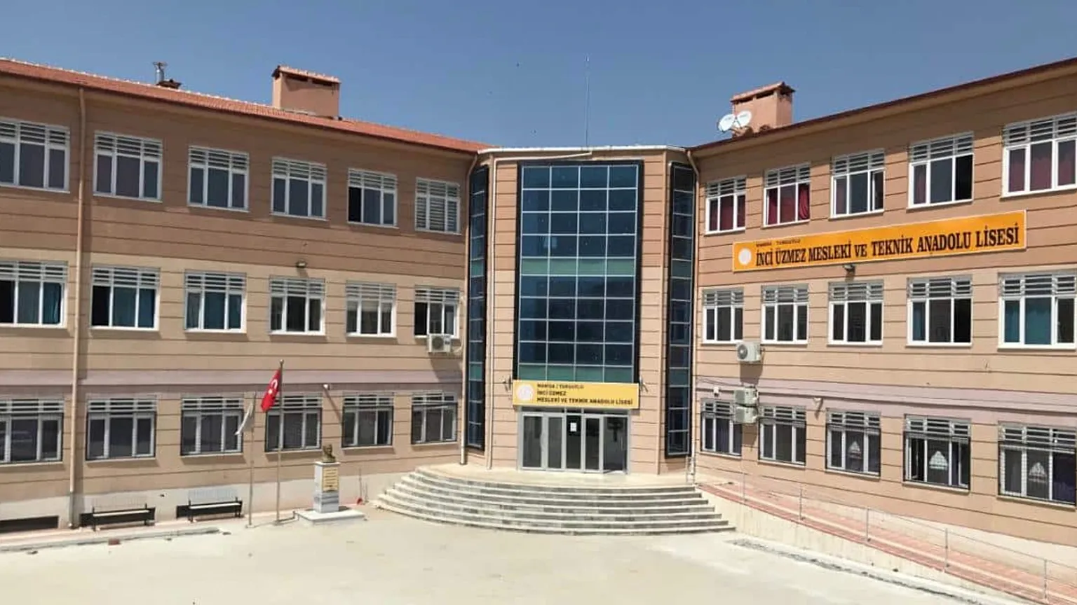 Turgutlu saldırısında 10 şüpheli adliyeye sevk edildi