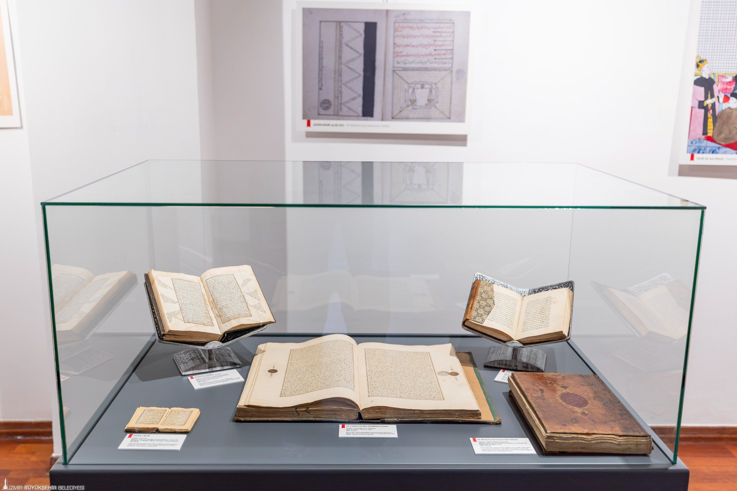 Yüzyılların Hazinesi Yeniden Vitrine Çıktı3